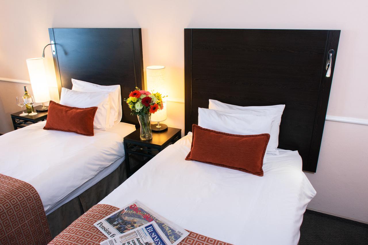 Mercure Johannesburg Hotel 3*